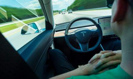 Tesla self-driving tech
